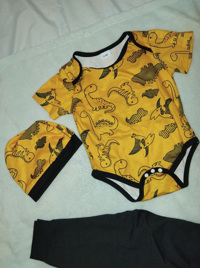 Ensemble taille 6/9 mois - photo numéro 2