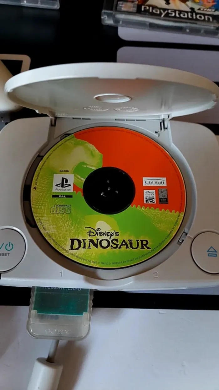 Disney dinosaur ps1 - photo numéro 5