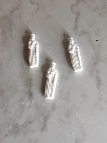 Lot fèves ancienne en plastique