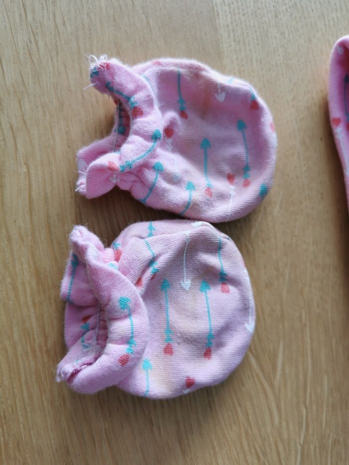 Lot de 3 bonnets/Mouffles naissance fille - photo numéro 3