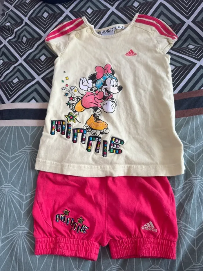 Ensemble addidas
