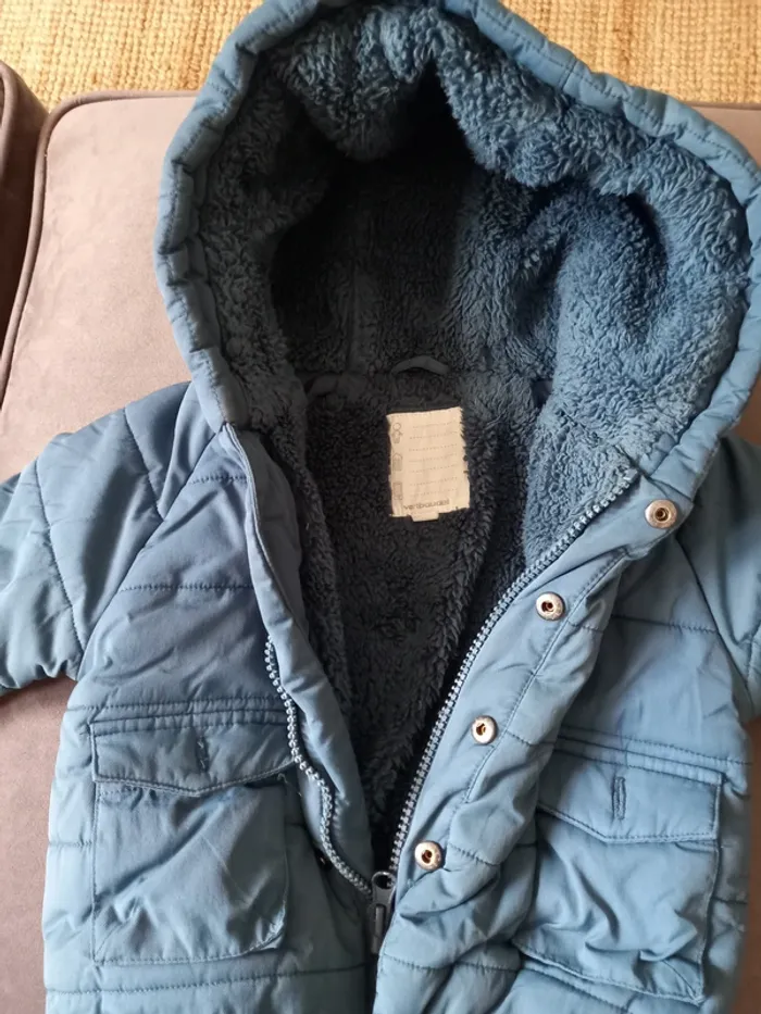 Doudoune chaude - Taille 12 mois - photo numéro 2