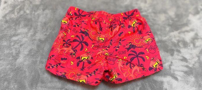 Short de bain 4/5 ans - photo numéro 2
