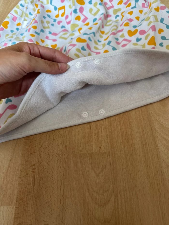 Jupe apprentissage de la propriété la nuit avec bouton et alèse intégré pour draps sec - photo numéro 4