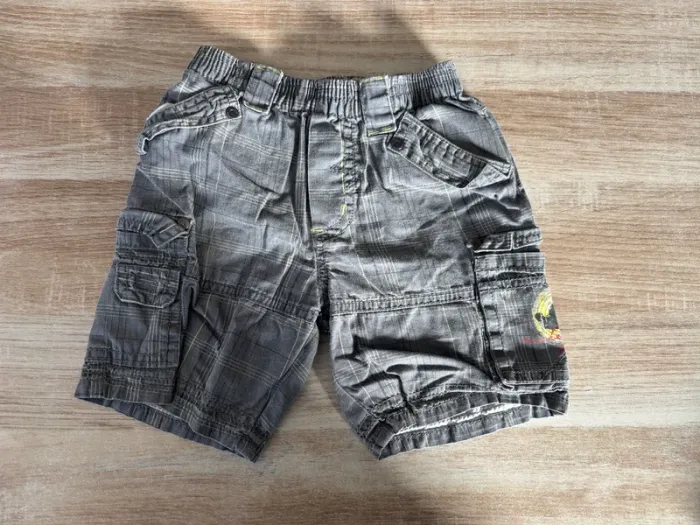 Lot de short 18 mois - photo numéro 2