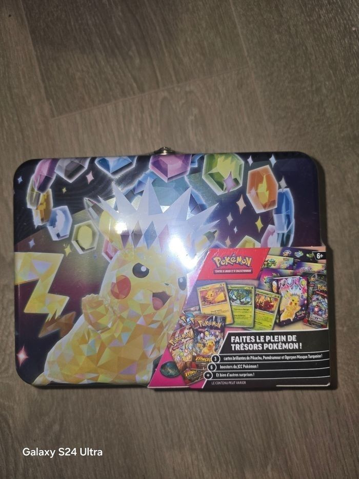 Pokemon valisette etincelle déferlante ev8 neuf