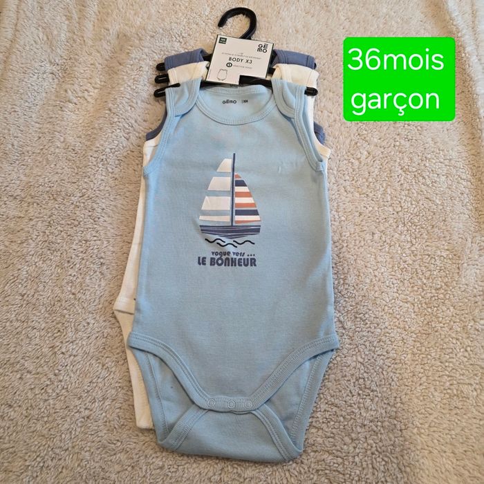 Lot bodies garçon 36mois