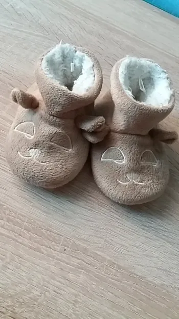 Chaussons pointure 18/19