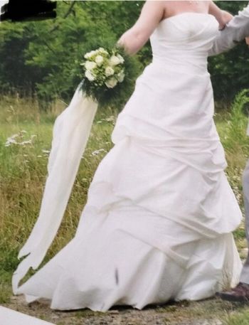 Robe de Mariée Ivoire – Magasin Mariée de Nantes