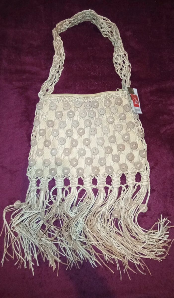 Deux magnifiques sacs à bandoulière avec boutons et franges Neufs Giada - photo numéro 5