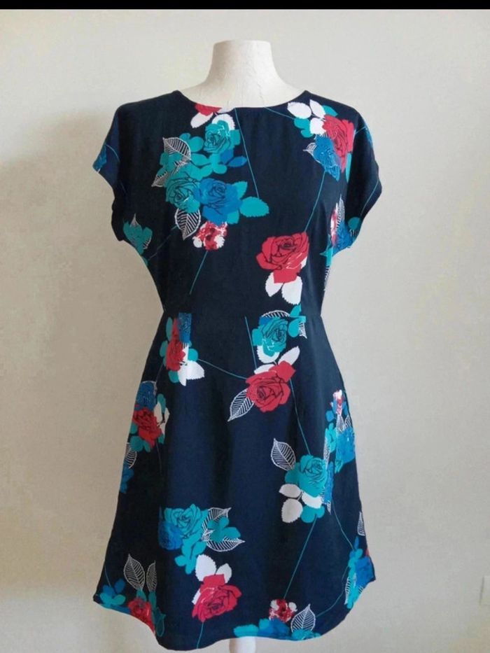 Robe motif florale