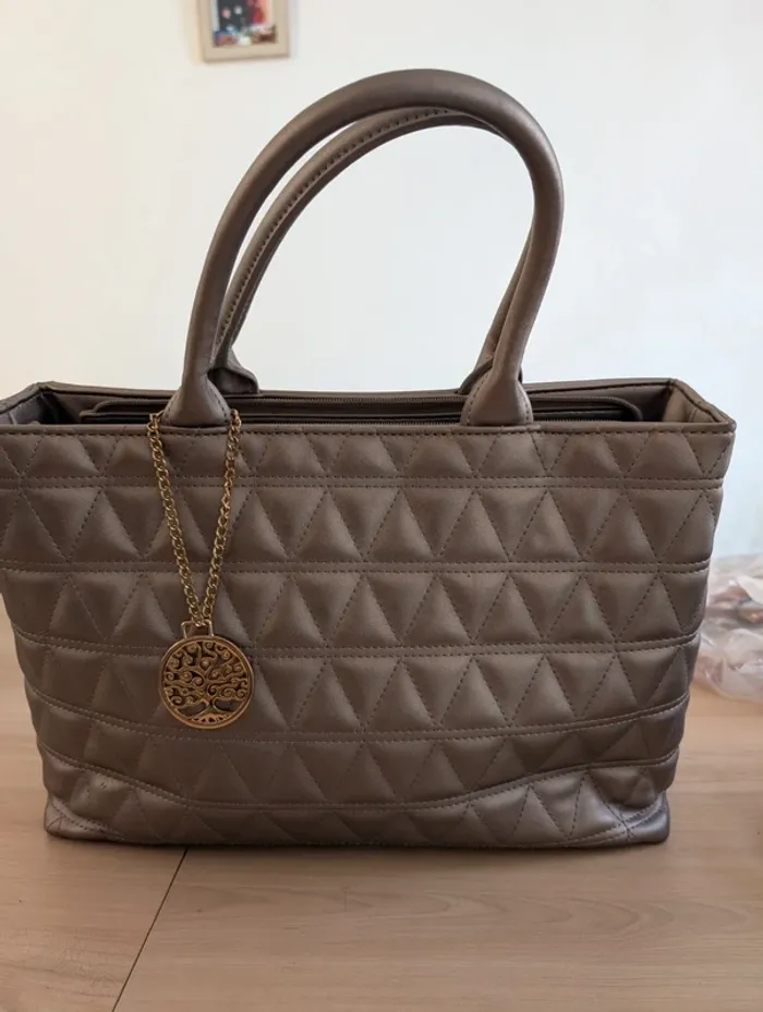 Sac fourre tout. - photo numéro 3