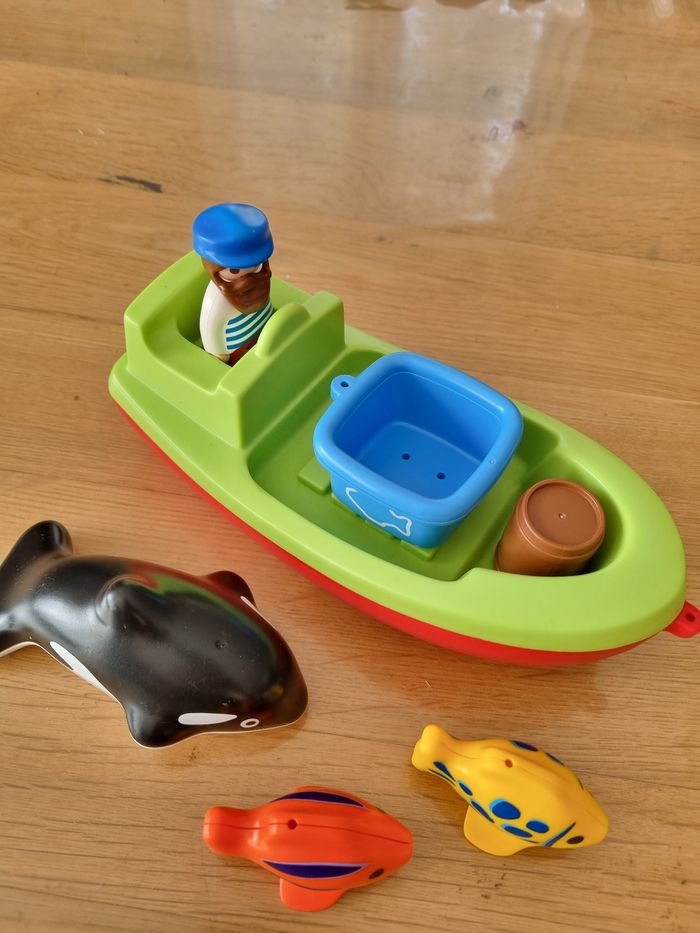Gros bateau de pêche playmobil 1.2.3 complet - photo numéro 2
