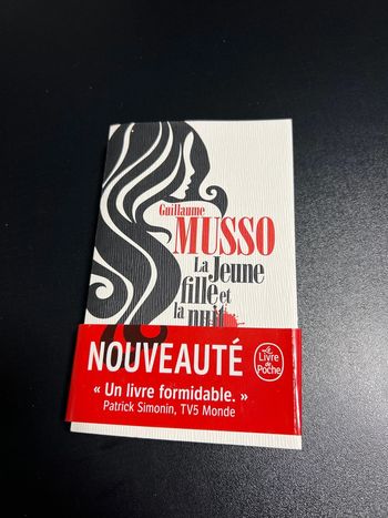 Roman La jeune Fille et la nuit