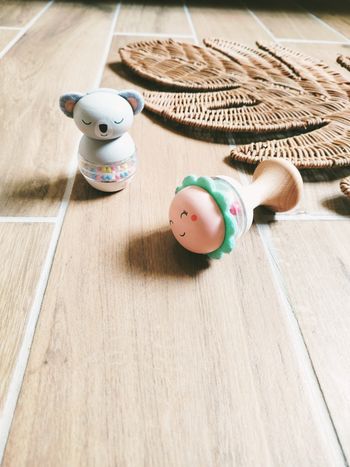 🐨Lot de 2 hochets en bois et plastique panda et fleur marque Vertbaudet