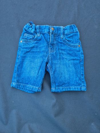 Gemo short jeans taille 4 ans