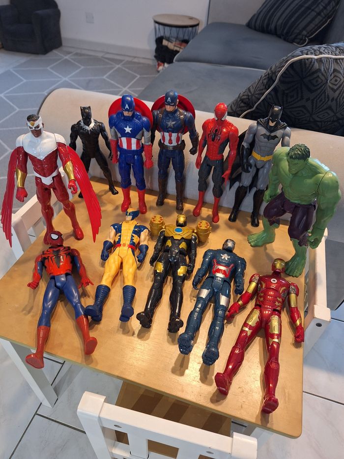 Lot figurines marvel avengers