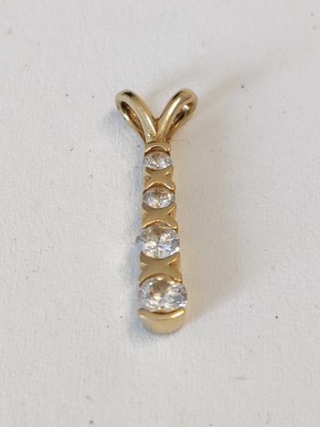 💎 Pendentif Or 18 Carats – 750 – Sertis Zirconium 💎