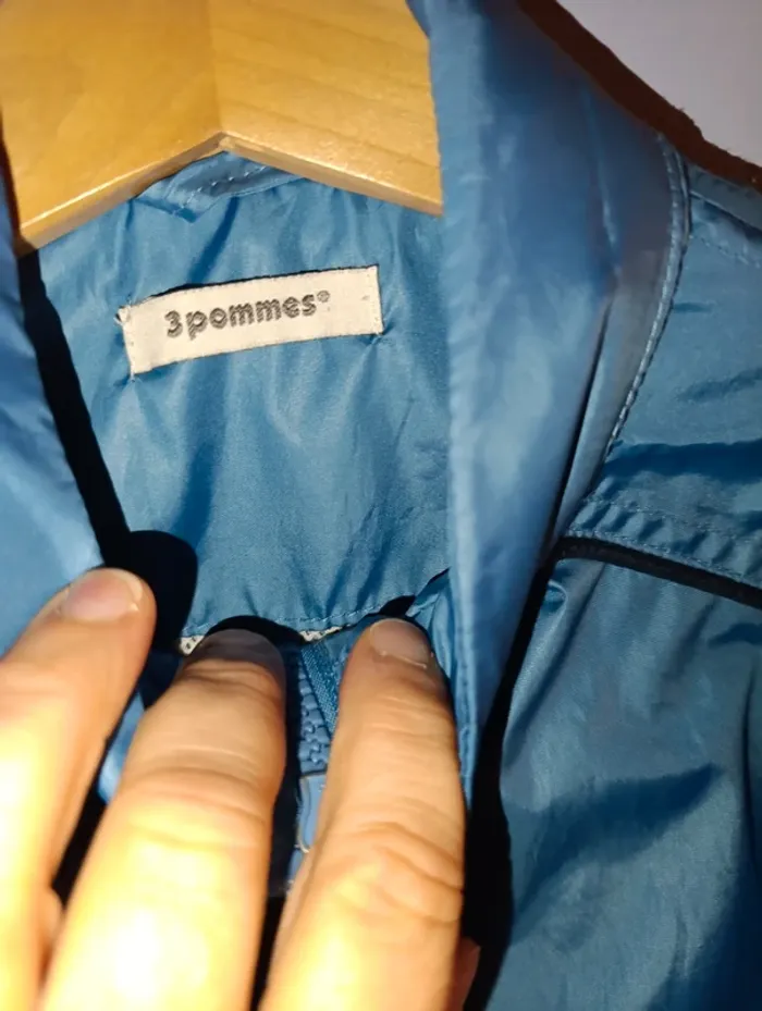 Joli manteau coupe vent 3 pommes 3/4 ans - photo numéro 3