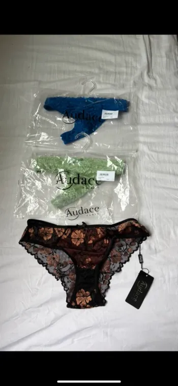 Lot de 3 string et tanga taille L femme Audace