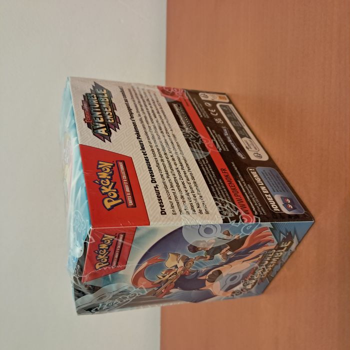 Lot pokémon EV09 Aventures ensemble avec display carte promo stamp (petits défauts sur display) - photo numéro 3