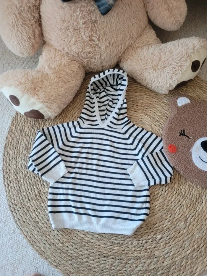 Pull à capuche Zara - photo numéro 2
