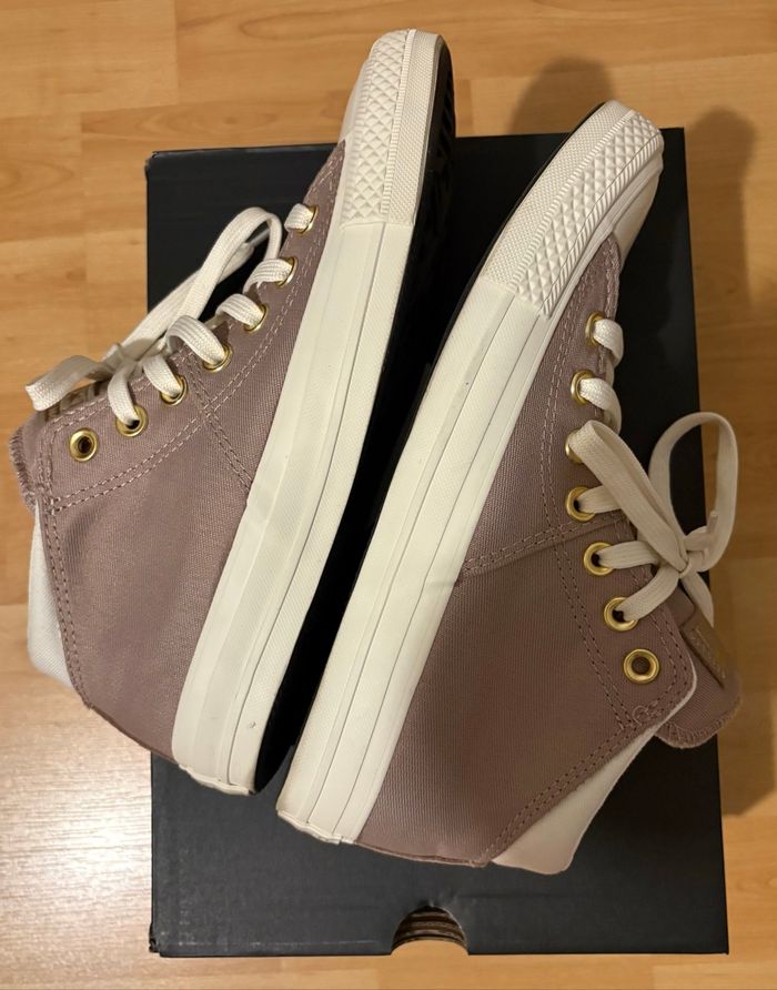 Converse femme montante - photo numéro 2