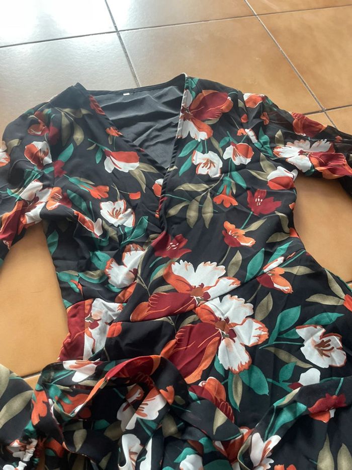 Robe femme S - photo numéro 4