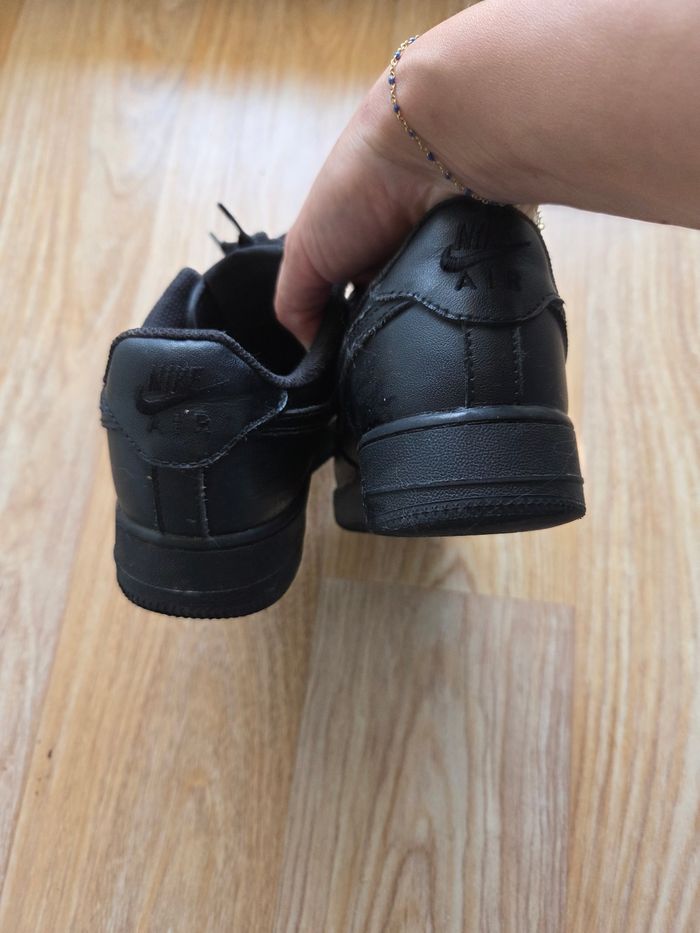 Basket nike Air force 1 noire 38 - photo numéro 6