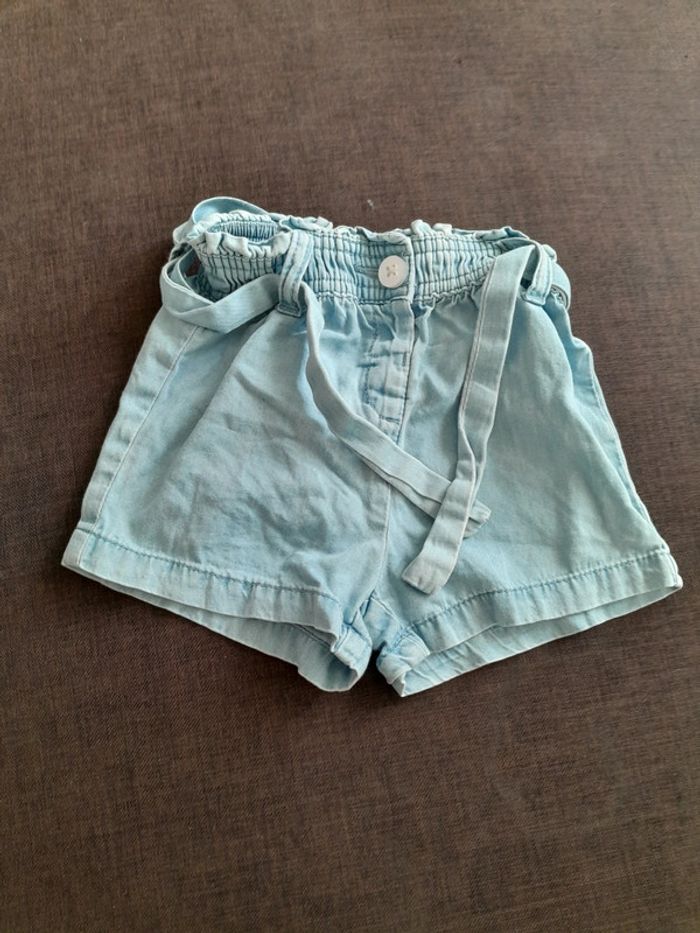 Short 9mois