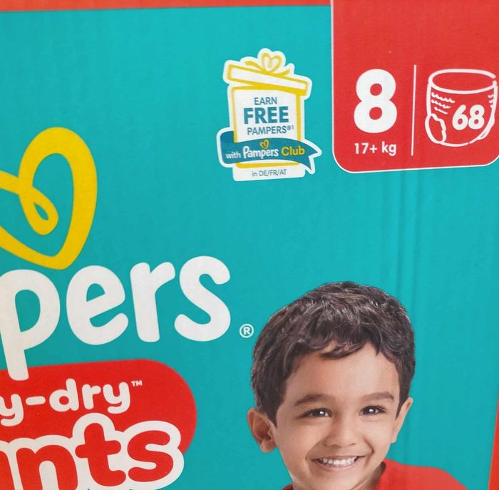 Lot couches pampers baby dry pants taille 8 - photo numéro 2