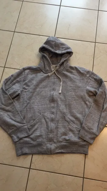 Sweat à capuche