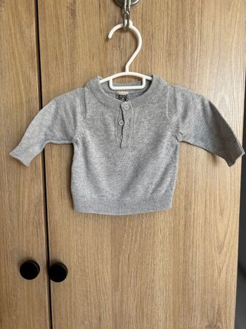 pull gris