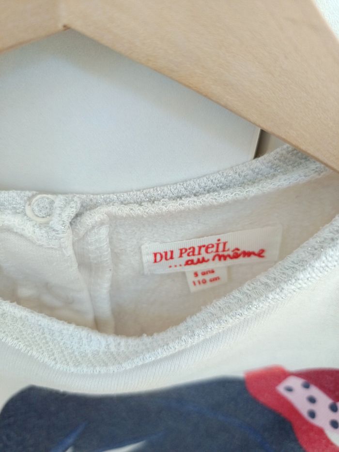 Sweat DPAM 5 ans – motif fantaisie + 3 masques amovibles 🎭✨ - photo numéro 4