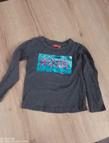 T-shirt longue manches a sequin