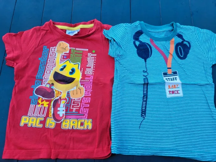 Lot de 2 ts 4/5 ans
