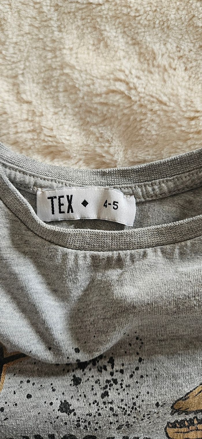 T shirt garçon 4/5 ans - photo numéro 3