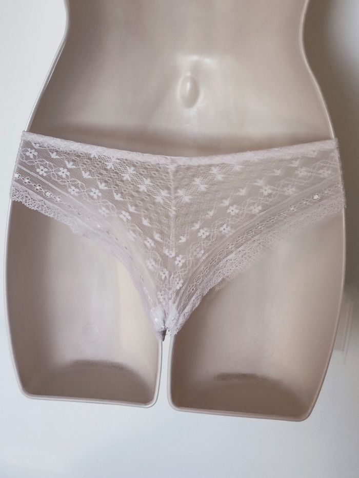 Culotte blanche dentelle - 38/M - photo numéro 3