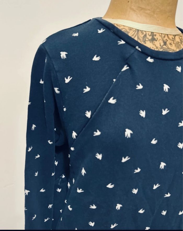 Sweat-shirt Kiabi imprimé oiseaux taille M - photo numéro 2