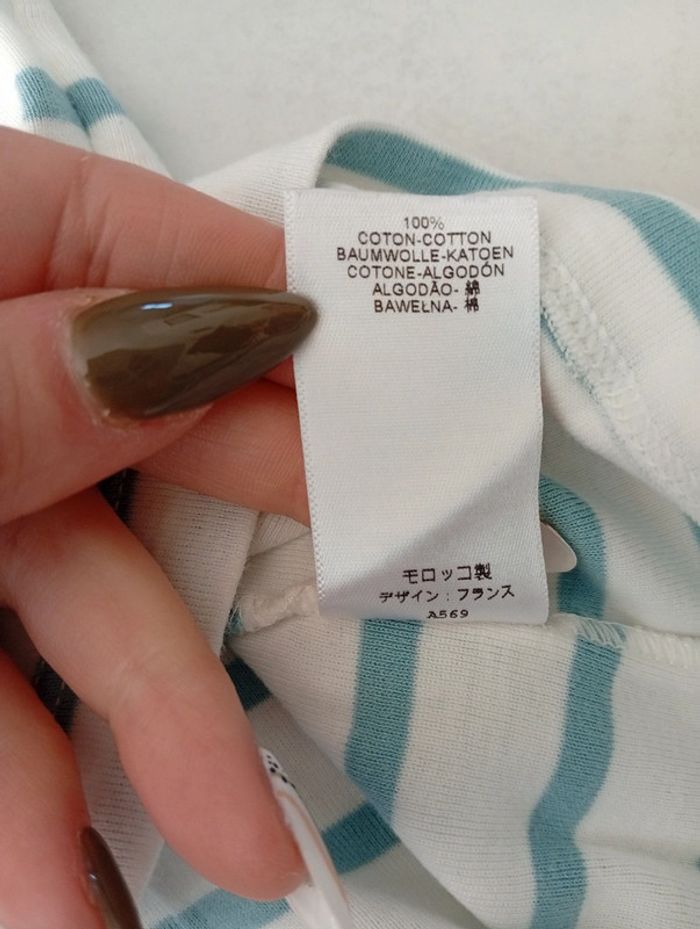 Tee-shirt à rayures Petit Bateau taille 5 ans - photo numéro 4