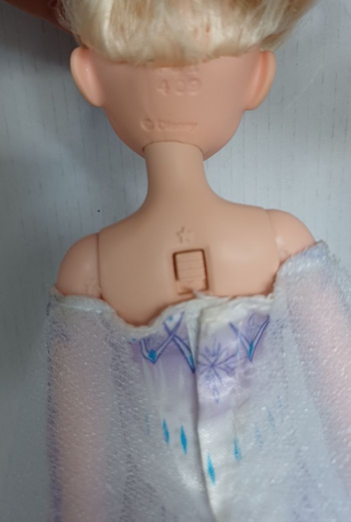 Poupées  princesse Disney - photo numéro 2