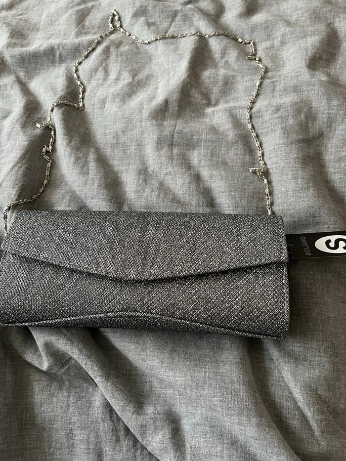 Pochette argentée - photo numéro 3