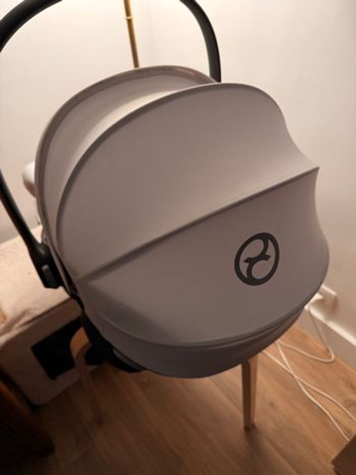 Cloud G i-Size Grey light - photo numéro 3