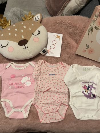 Lot de 3 body MC et ML 3 mois
