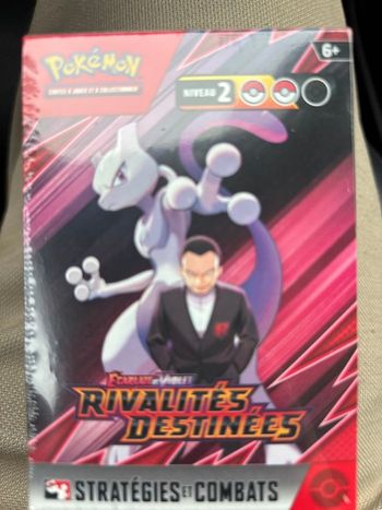 Kit avant première ev10 Pokémon