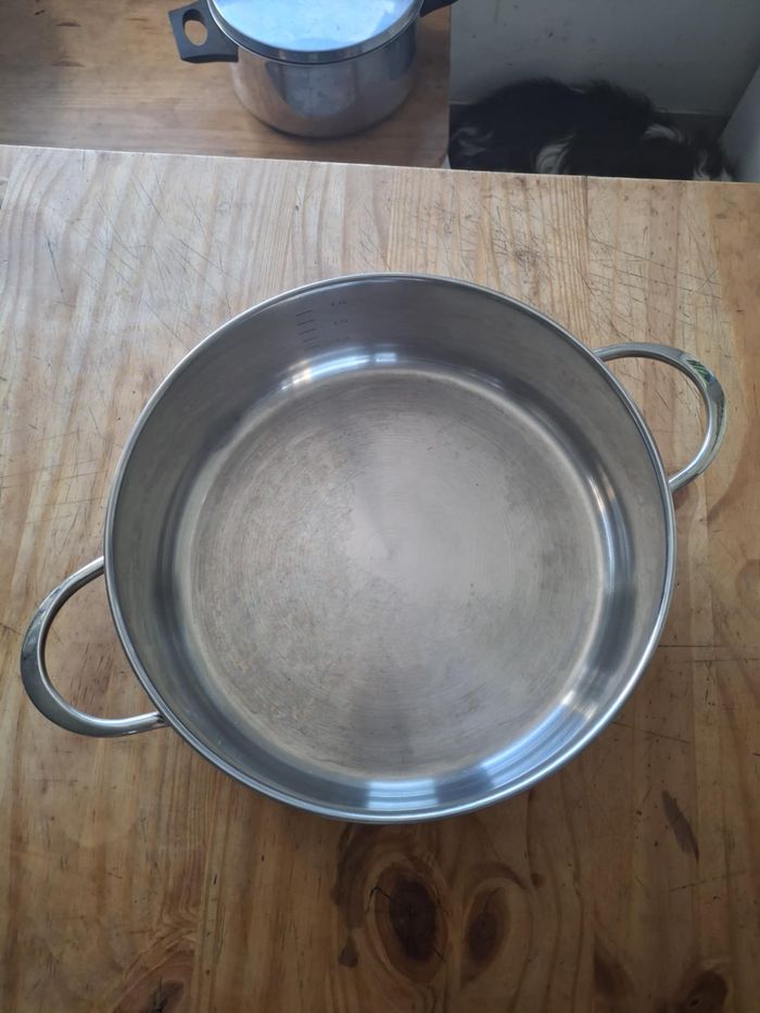 Sauteuse - faitout bas en inox tout feux sauf induction - photo numéro 4