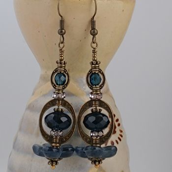 Boucles d’oreilles verre tchèque bleu montana Style Victorien Vintage 