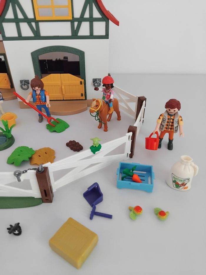 PLAYMOBIL CENTRE EQUESTRE Country - photo numéro 3