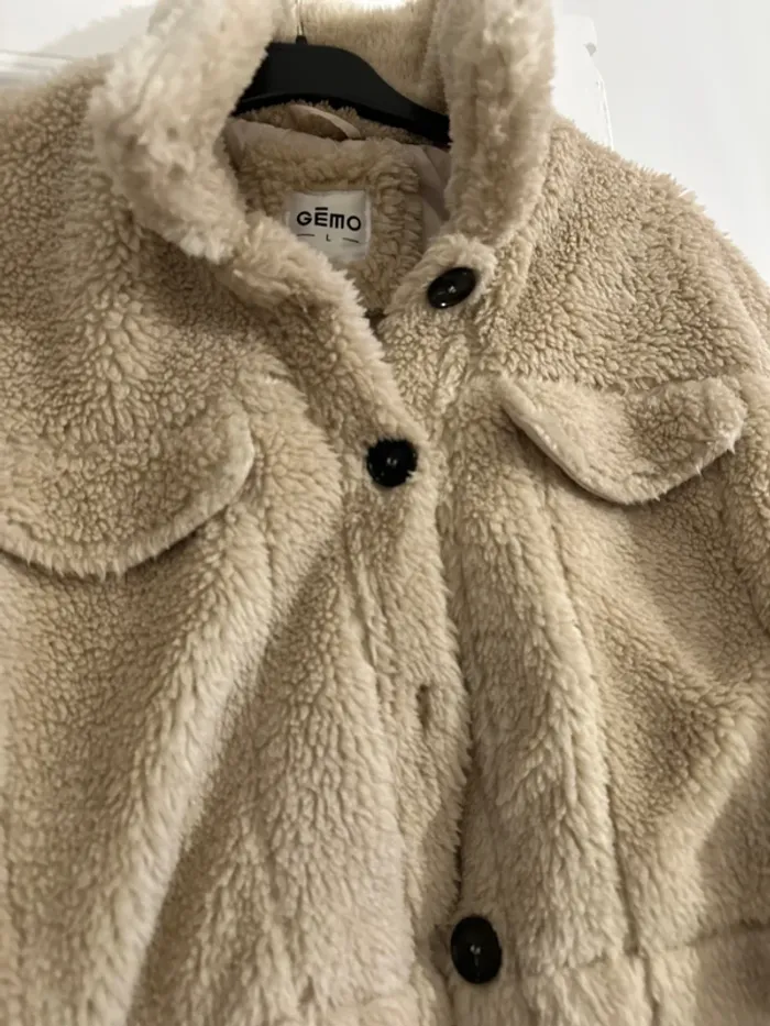 Veste courte en Teddy - photo numéro 2