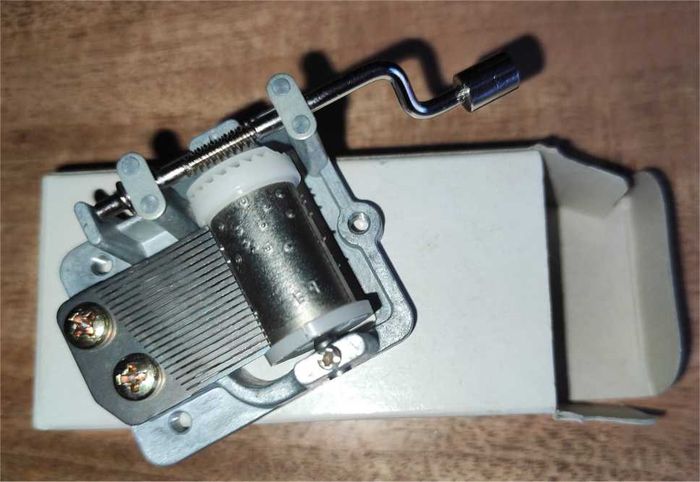 Boîte à musique un jour mon Prince viendra - photo numéro 2